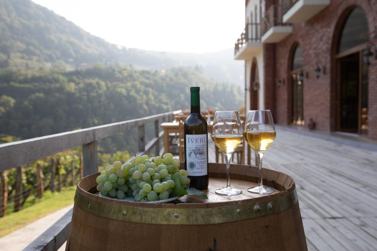 Hotel Chateau Iveri Varjanisi Экстерьер фото